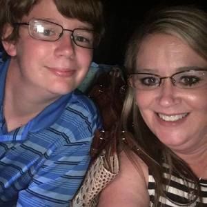 Meet your Posher, Kaye